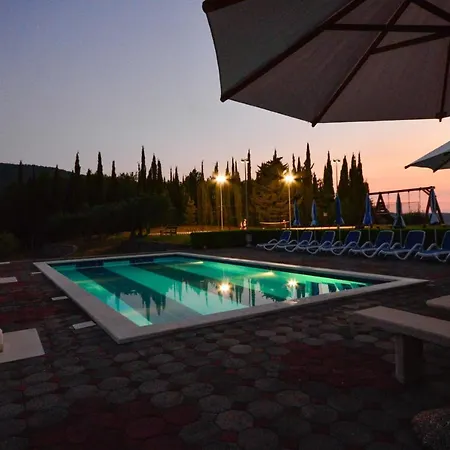 Villa Milicic